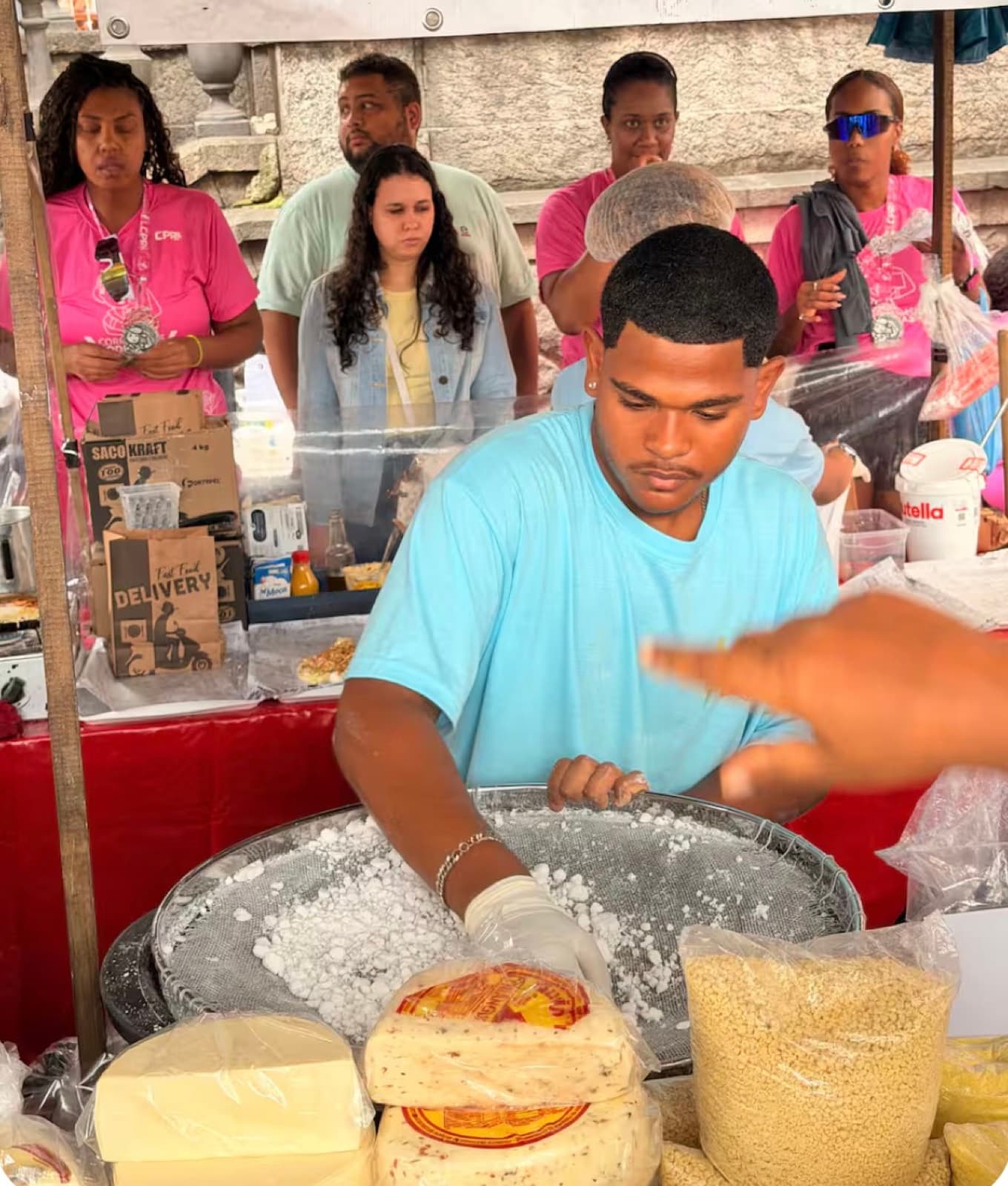 Eat & Drink at Feira da Glória — 4