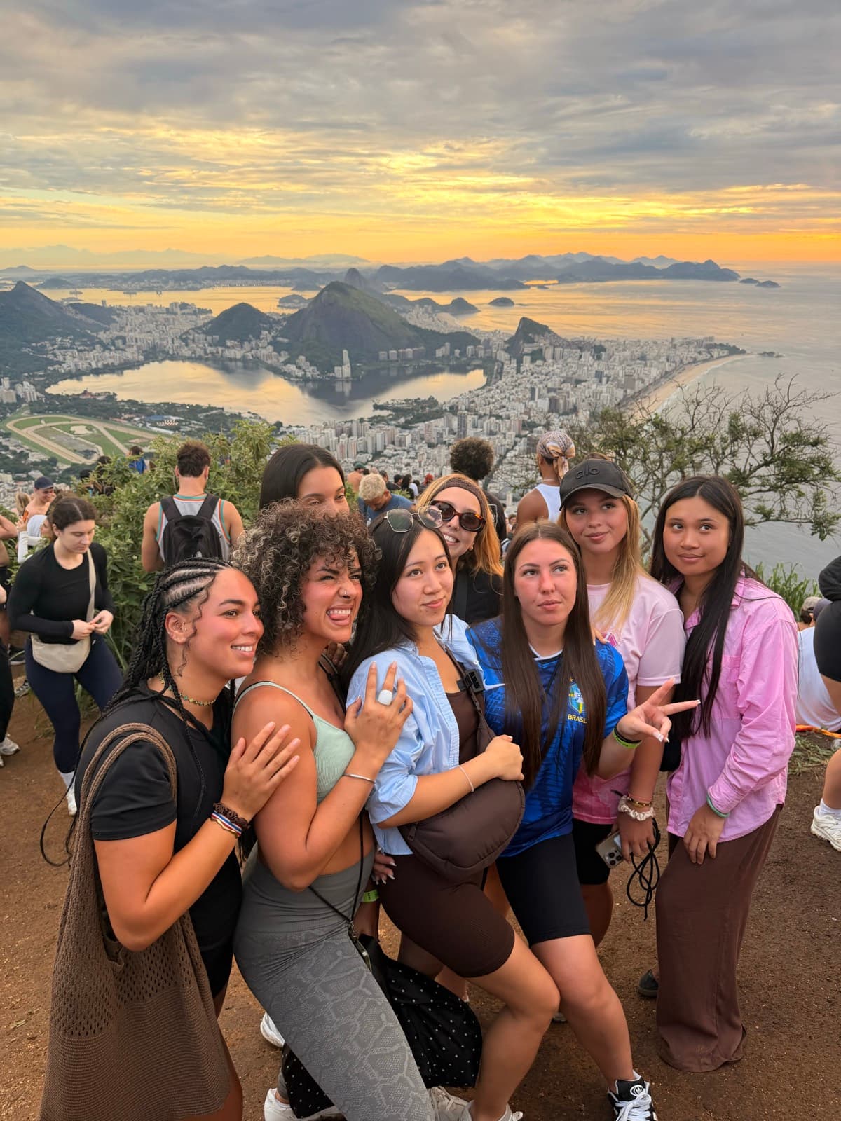 Sunrise Hike at Morro Dois Irmãos — 2